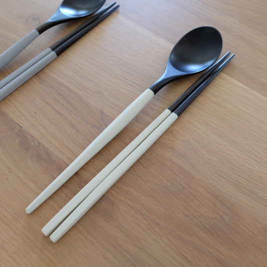 Monotone Spoon and Chopsticks Set